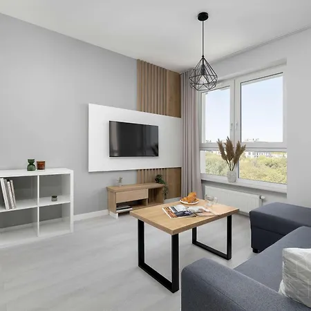 Przestronny Z Klimatyzacja, Balkonem I Parkingiem By Renters Apartamento *