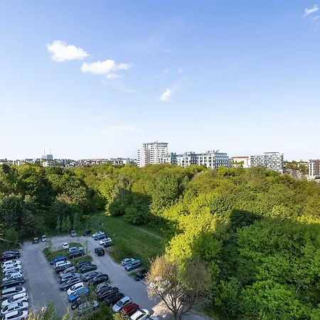 Przestronny Z Klimatyzacja, Balkonem I Parkingiem By Renters